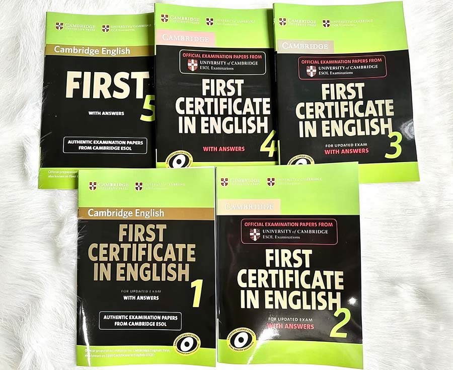 cac-dau-sach-tieng-anh-thi-chuyen- (1)